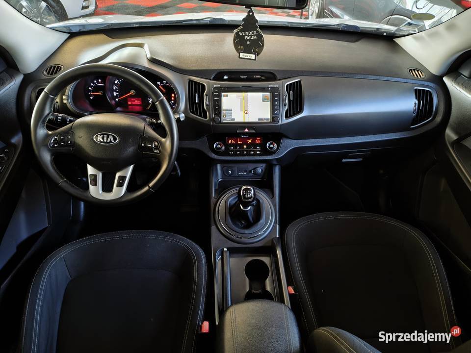 Kia Sportage Navi Kamera 17CRDI Ładna Bogate czujnik parkowania Zarszyn sprzedam