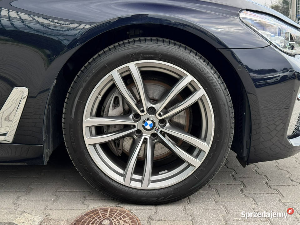 BMW 730 265 Bezwypadkowa TV Masaże Monitory Węgrzce