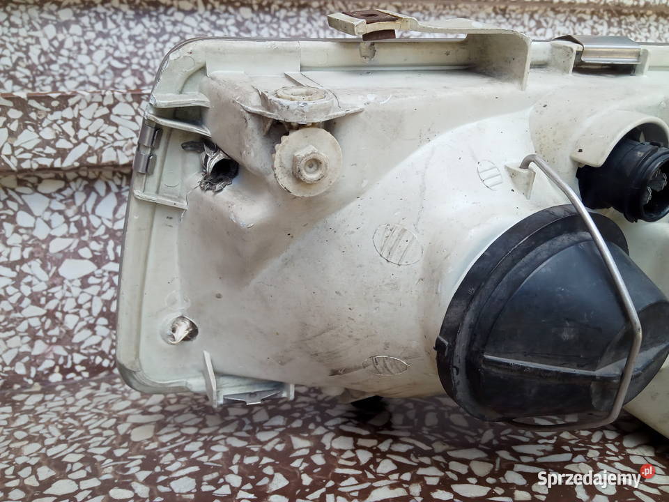 Audi 80 B3 Coupe Lampa zespolona Prawa przód Dębica