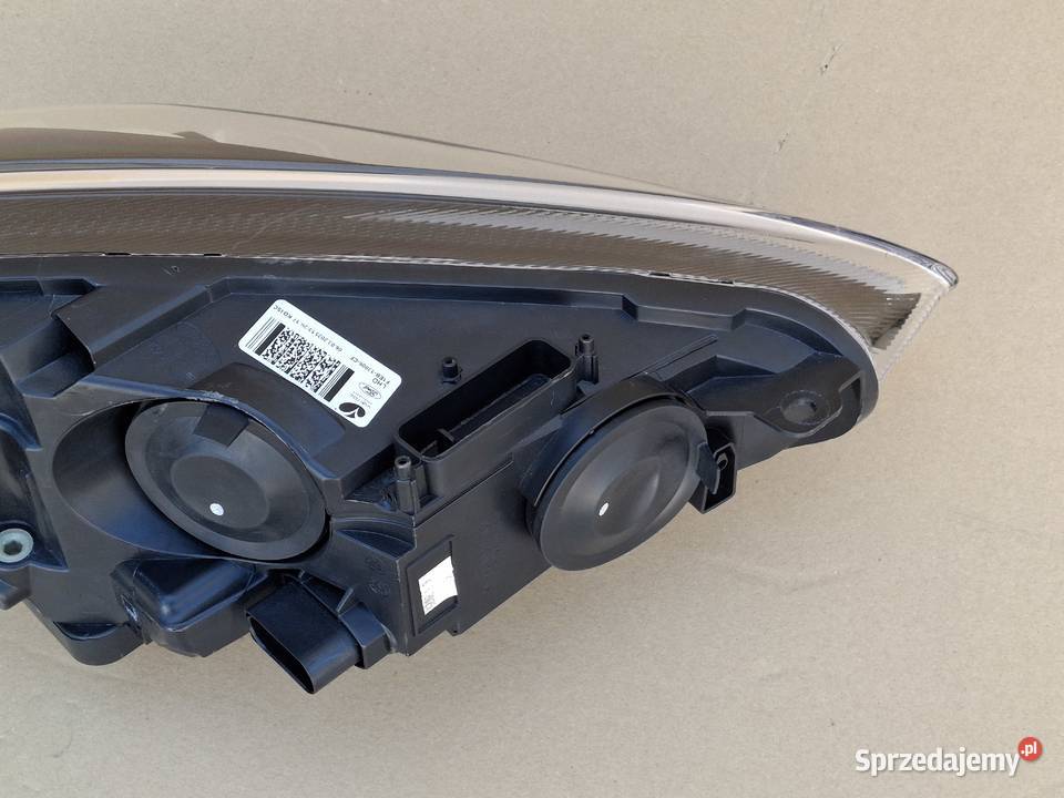 FORD FOCUS MK3 LIFT REFLEKTOR BIXENON LEWY LAMPA Bieleń sprzedam