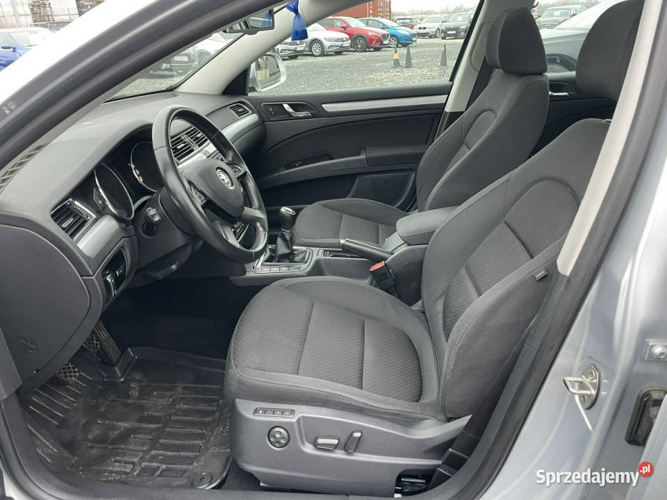 koda Superb 16 TDI 105 2014r panorama navi lift 4/5 Wojkowice