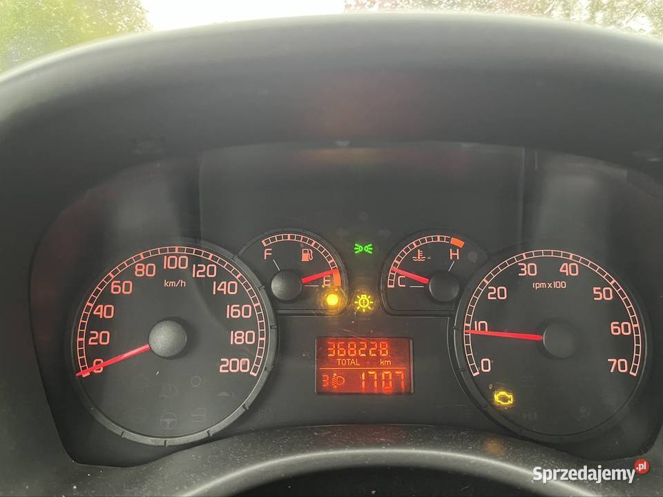 Fiat Punto 12 benzyna LPG 2006r srebrny Tursko sprzedam