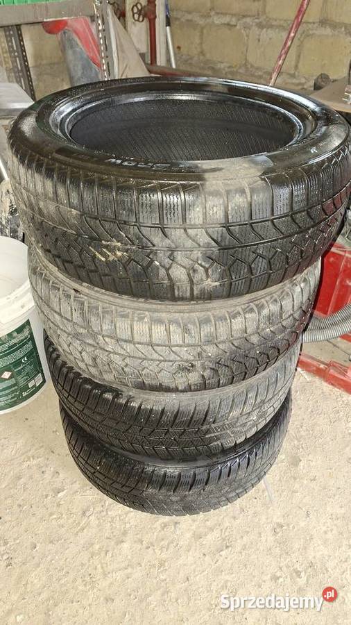 Komplet opon zimowych 2051655 Świdnica