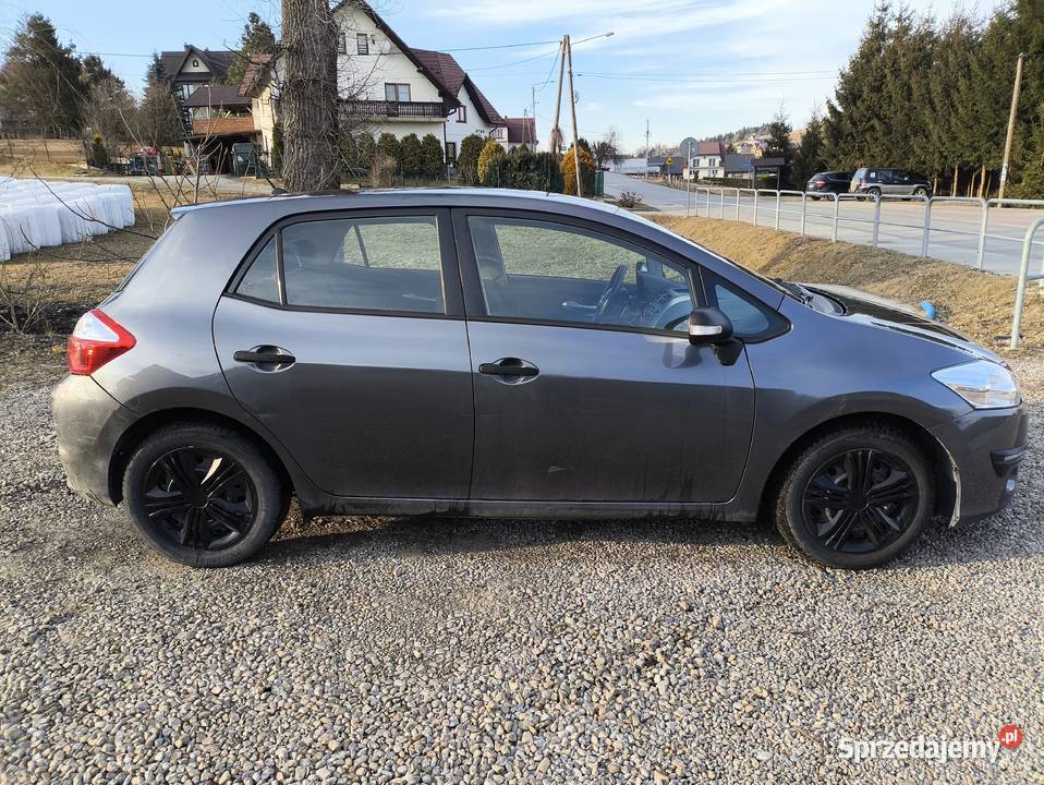 Toyota Auris 133 benzyna nowy rozrząd Auris Skawa