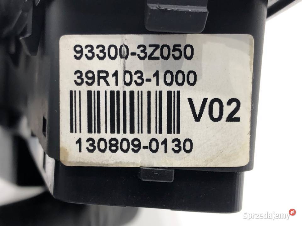 WŁĄCZNIK ŚWIATEŁ HYUNDAI i40 933003Z050 PRZYCISK