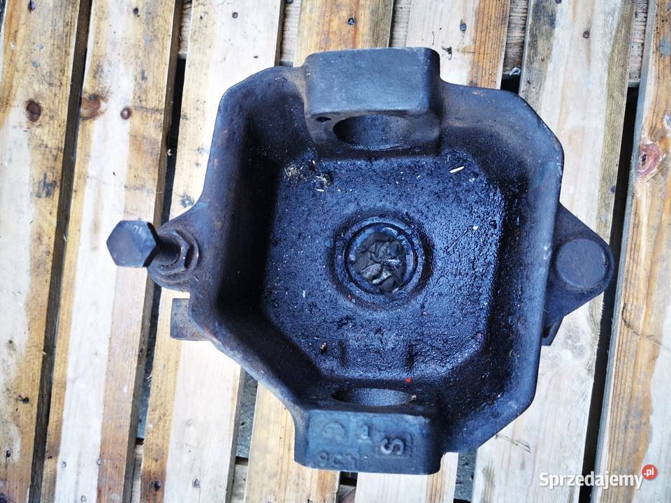 Zwrotnica Landini MF 342895R3 Bogdanówka