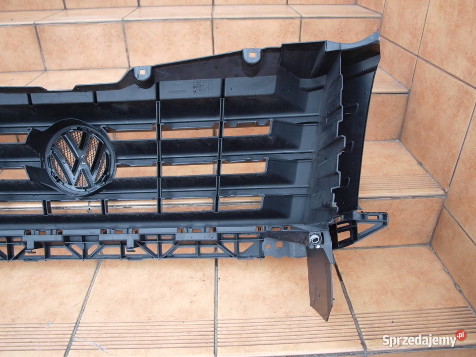 VW Crafter grill atrapa przód kompletny 2011 Kalisz