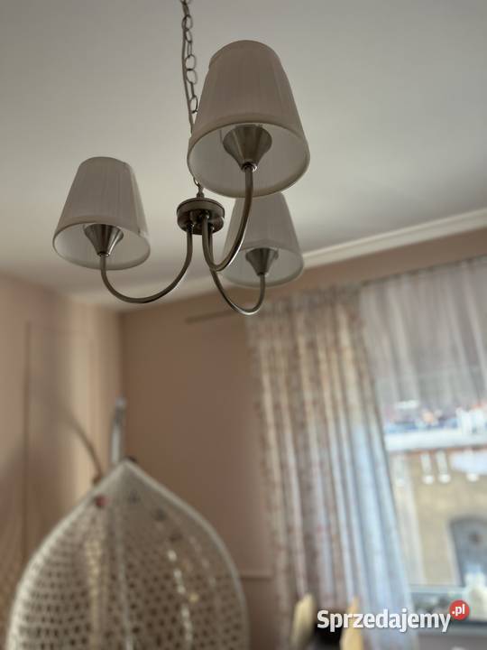 Meble do pokoju dziewczynki