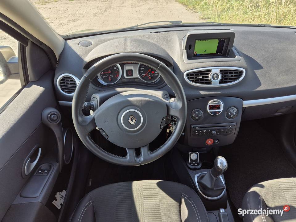 Renault Clio Grandtour 201012 TCEBogata Legnica