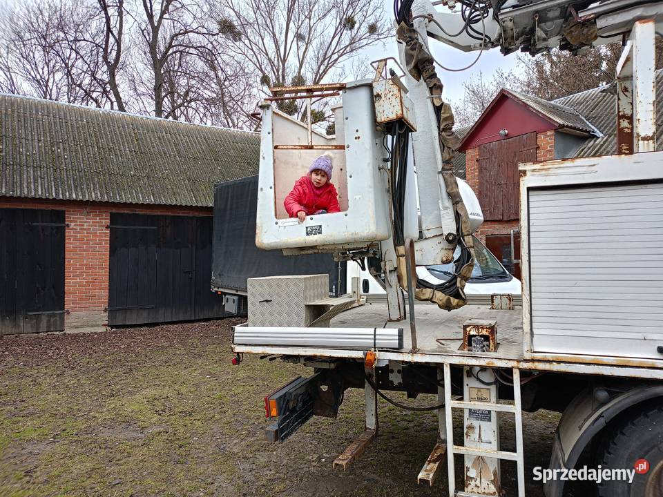 Podnośnik koszowy 18m Mercedes nie lubelskie Zakrzew
