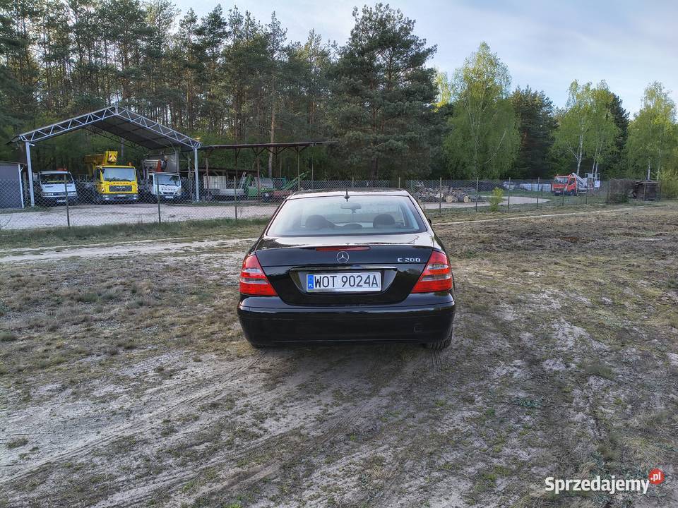 Mercedes w 211