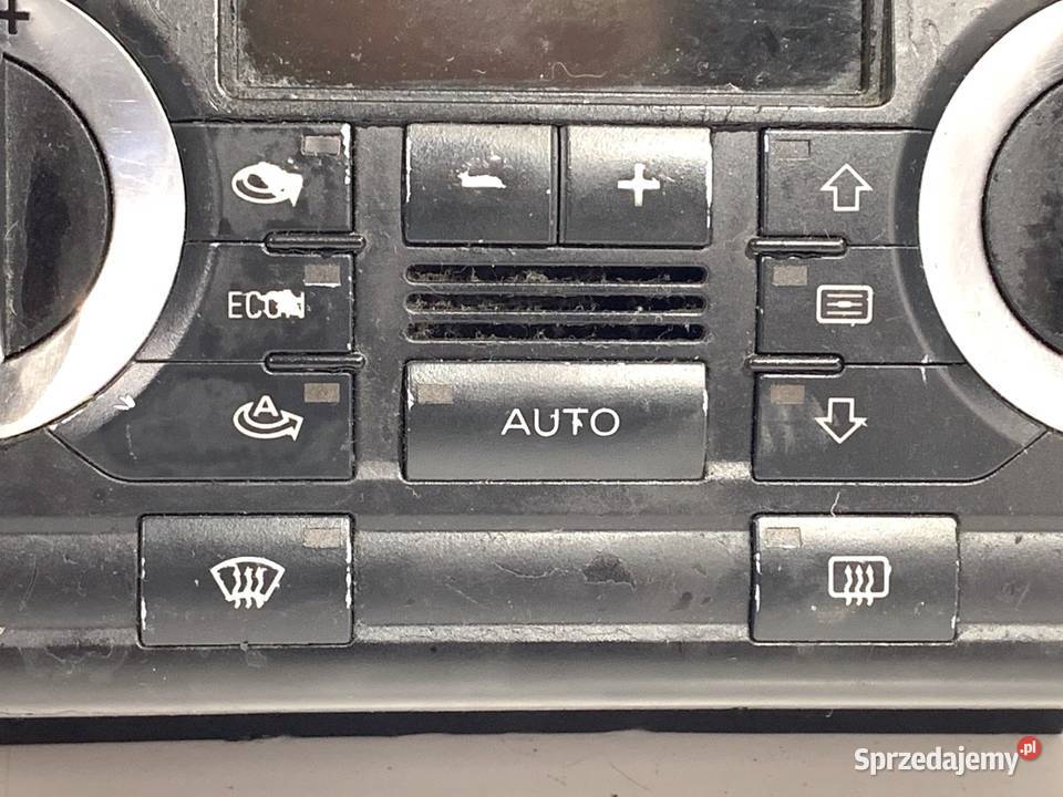 PANEL STEROWANIA NAWIEWU AUDI A3 8P 8P0820043D