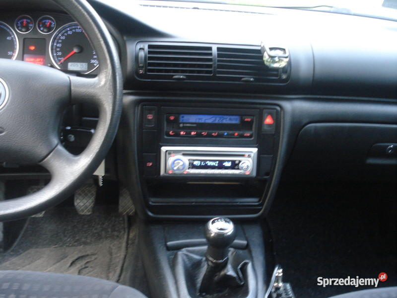 VOLKSWAGEN PASSAT B5 19TDI CLIMATRONIC 2001R LIM tempomat Chojnice sprzedam