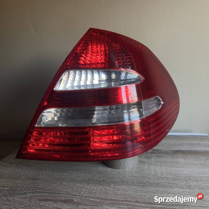 MERCEDES E KLASA W211 SEDAN 20022006r LAMPA śląskie Katowice