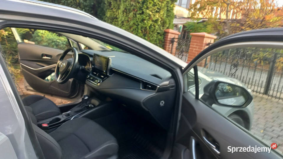 Toyota Corolla Comfort eCVT 18 Hybryda Pełna ASR (kontrola trakcji) pomorskie