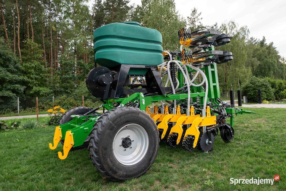 Agregat Strip Till 45 m uprawa pasowa producenta Agregaty Gostynin