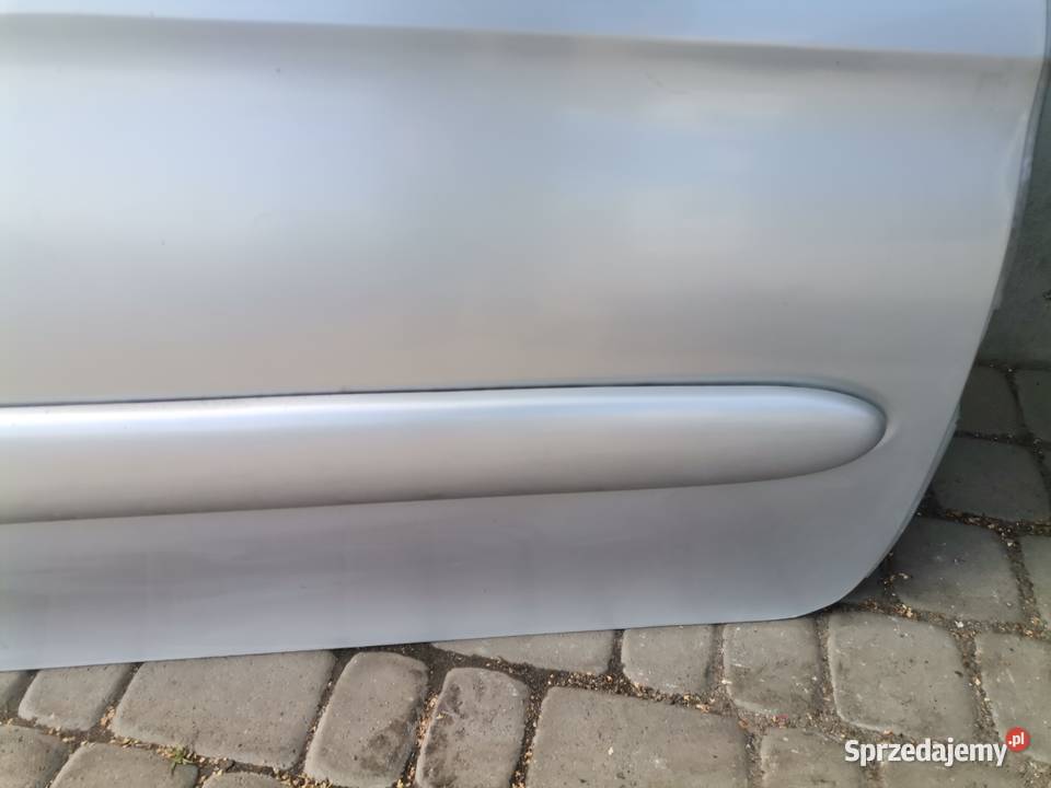 CITROEN XSARA PICASSO DRZWI PRAWY PRZÓD EZRC Nowy Sącz sprzedam