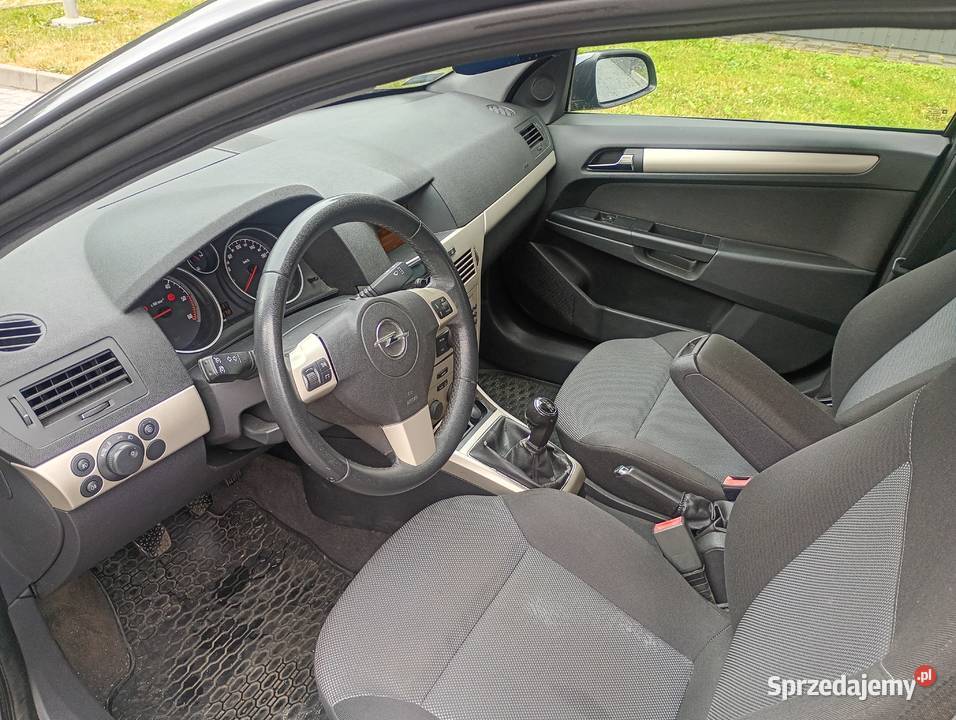 Opel Astra 17dcti 125 2009r Lift Jarosław