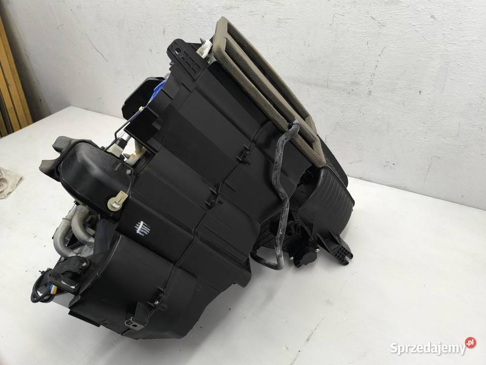 NAGRZEWNICA KOMPLETNA FORD FIESTA MK7 LIFT wielkopolskie