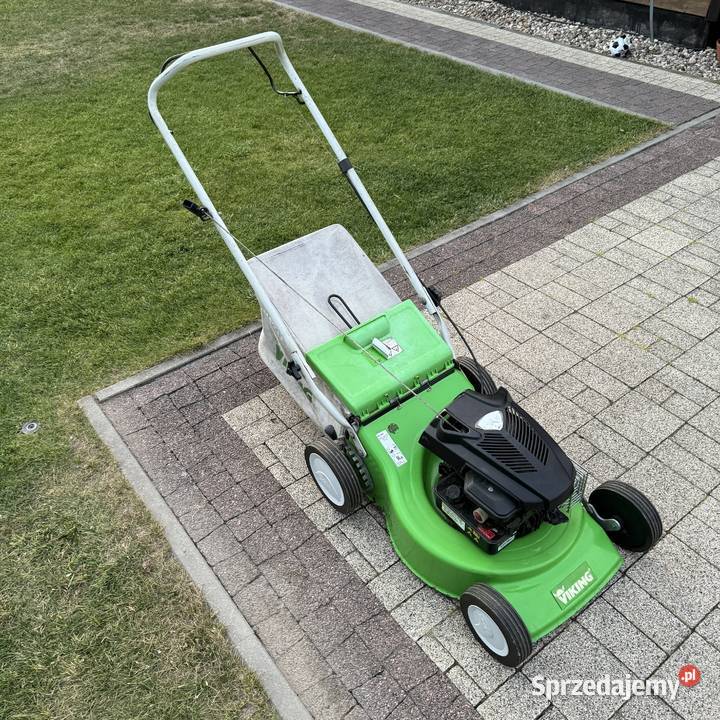 Kosiarka spalinowa Viking MB 248 kosz 2824