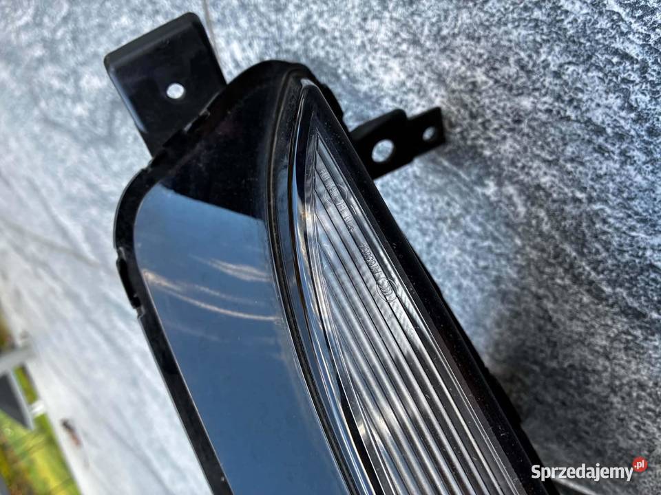 RENAULT MEGANE 4 2015 KIERUNKOWSKAZ LEWY osobowe Żywiec