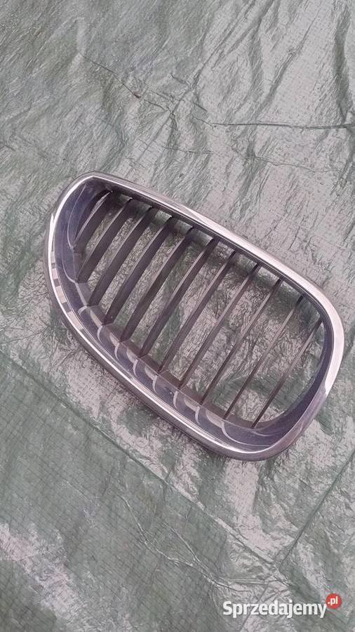 BMW E60 E61 nerka zderzak kratka przednia prawa Atrapy Obrzycko