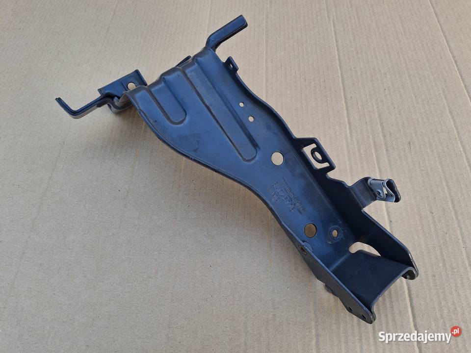 VOLVO FH4 UCHWYT WSPORNIK LAMPY HALOGENU LEWY Bieleń