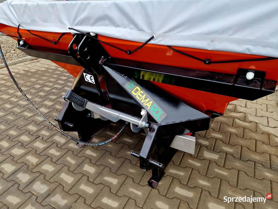 Rozsiewacz dwutalerzowy 4001200 l DEMAROL Nowość nieuszkodzony