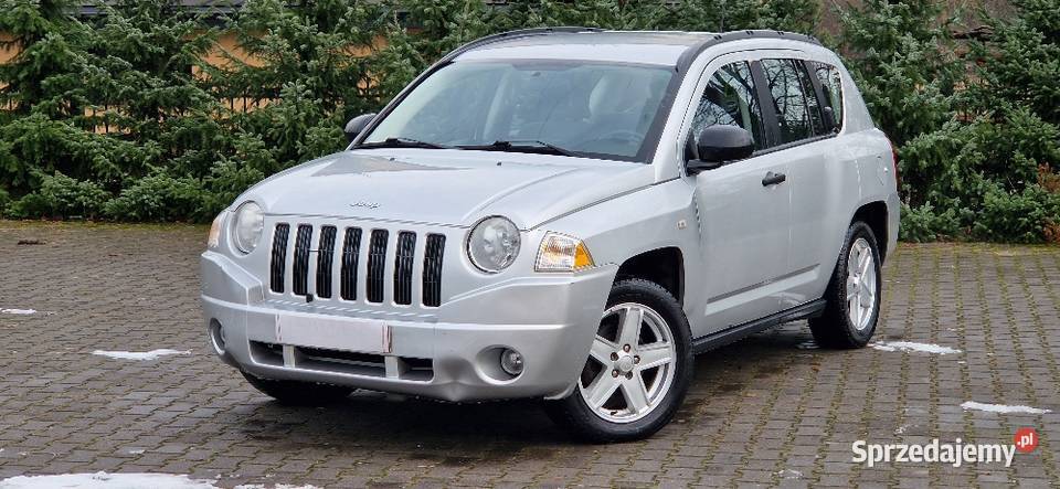 JEEP COMPASS 24i 4x4 167 serwis prosto z granicy Zwoleń