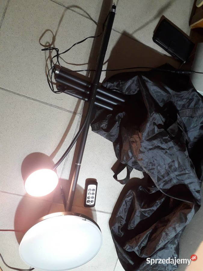 Lampa podłogowa LED z pilotem podwójna do Warszawa