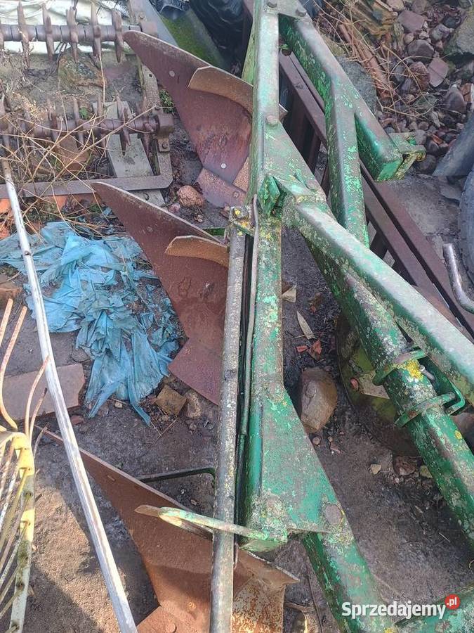 Pług 3 skibowy Pępowo