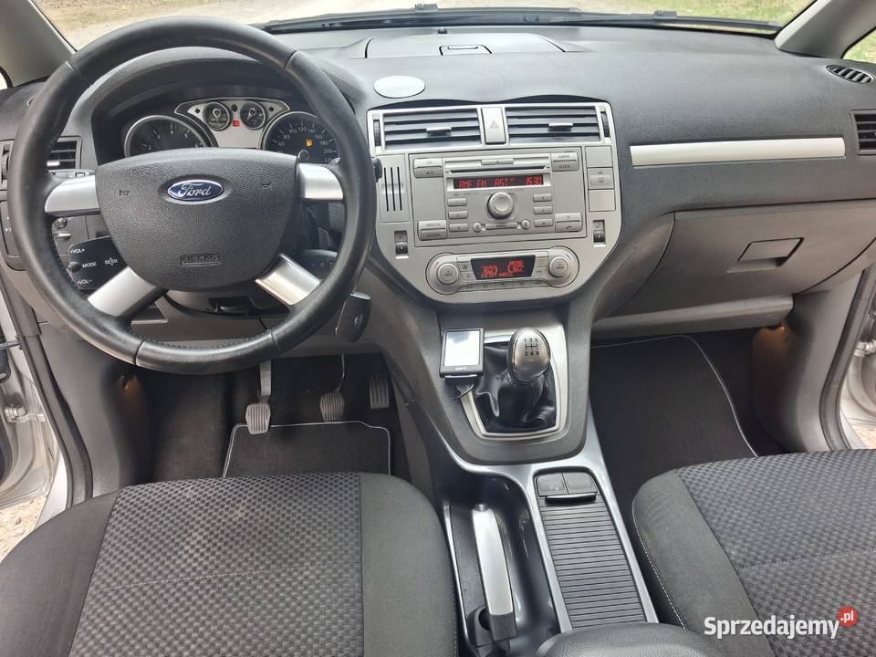 Ford C nieuszkodzony