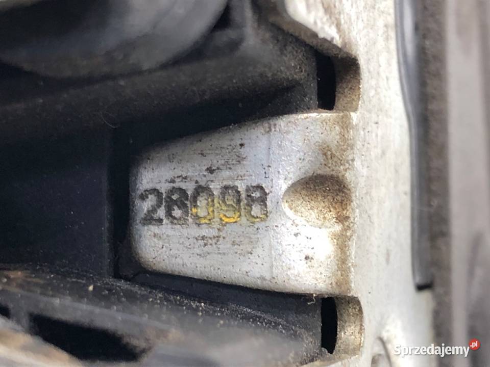 ZAMEK DRZWI PRAWY TYŁ LAND ROVER FREELANDER I sprzedam