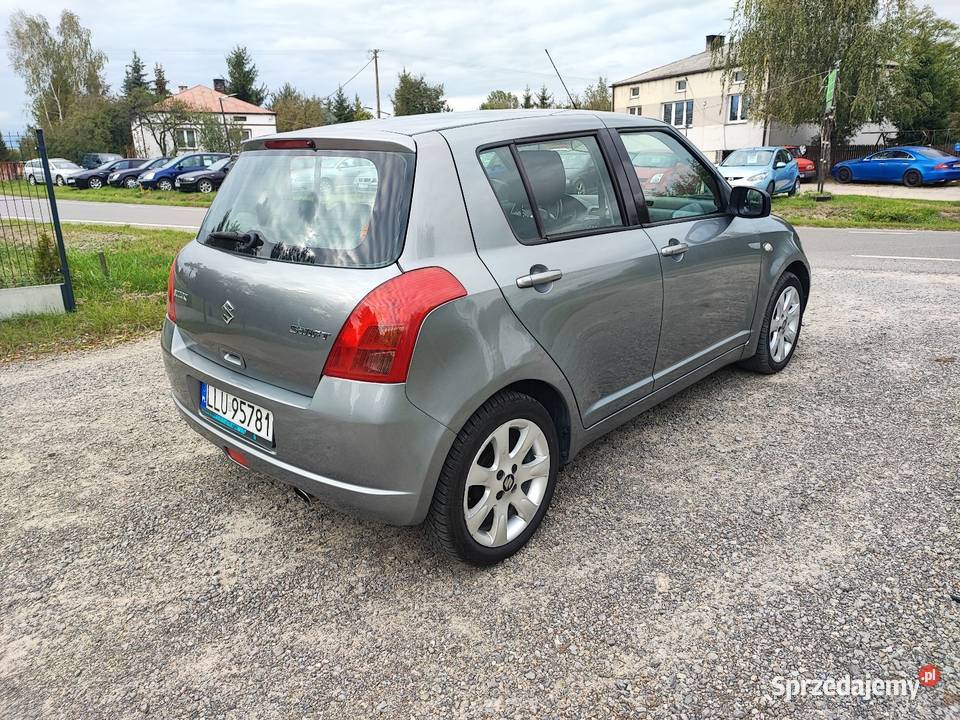Suzuki Swift 15 benzyna nieuszkodzony Kozłówka