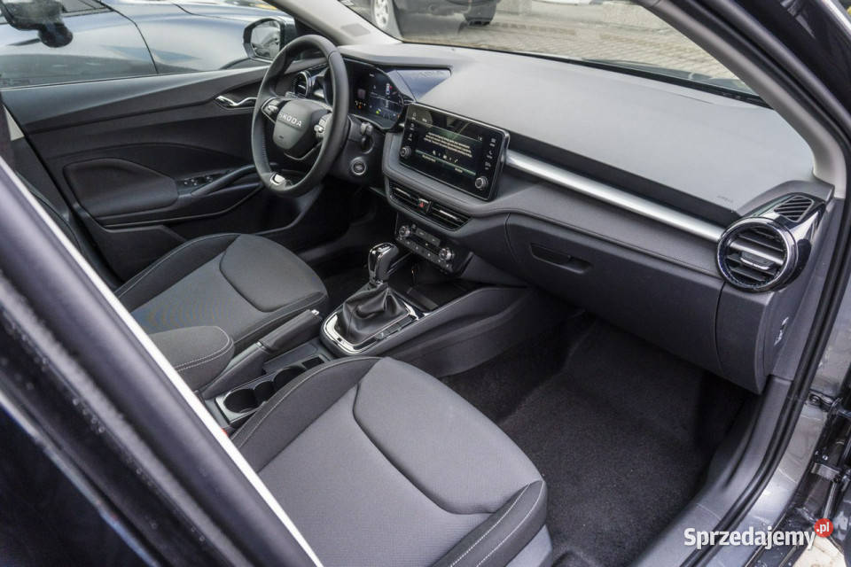 koda Fabia Drive 10 TSI 95 Dostępny ręki IV 2021 Fabia Łódź