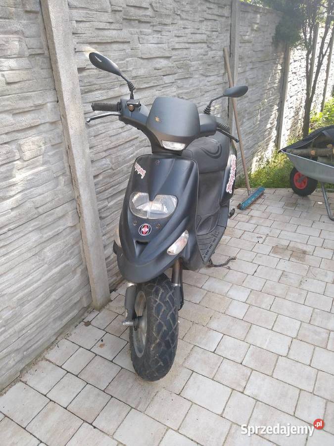 Skuter Gilera Stalker 50 czarny Gilera Dobra