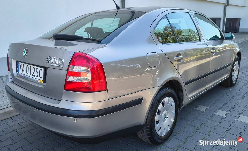 Skoda Octavia ll 16 Benzyna Salon Polska 2
