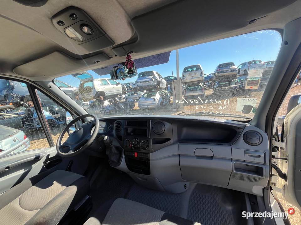 IVECO Daily IV 35C15 30D 146 GF600 Kielce