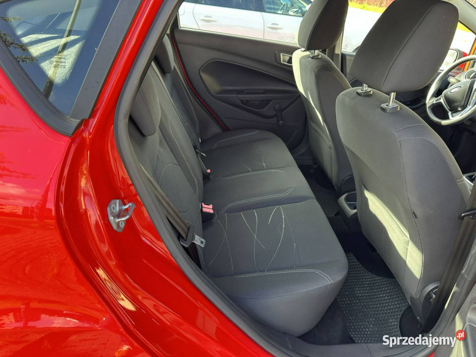 Ford Fiesta 5 drzwi podgrzewane fotele i szyba 4/5