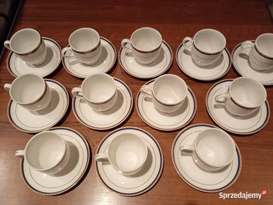 Serwis filiżanki 12 sztuk porcelana Książ Filiżanki i spodki