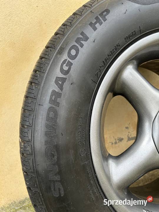 Felga z oponą zimową Toyota Samochodowe Rytlów