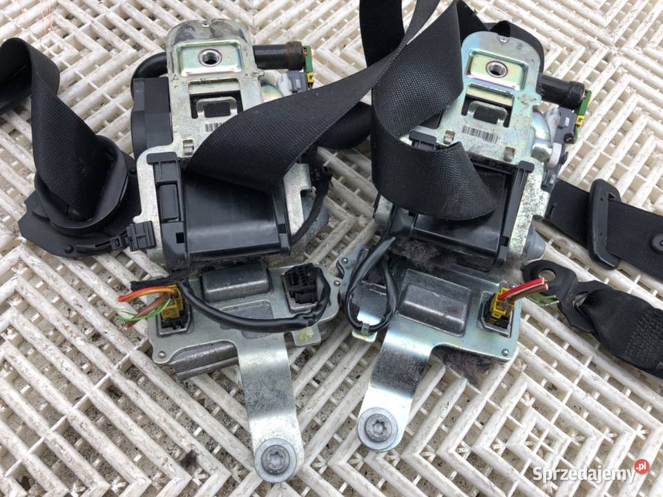 KOKPIT PODUSZKI PASY KOMPLET MERCEDES C218 osobowe