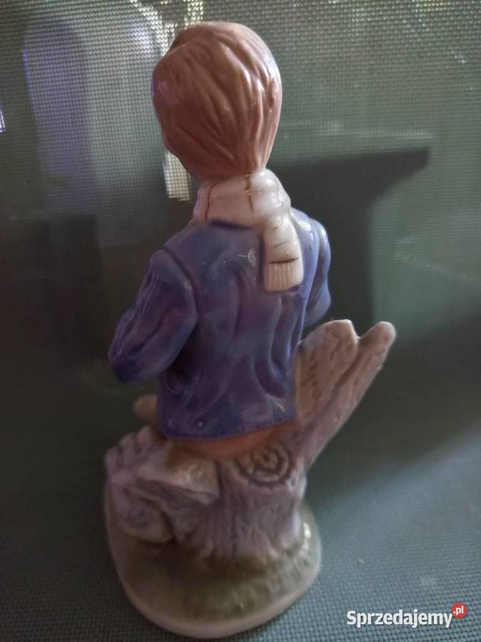 Porcelanowa figurka chłopca drwala leśniczego Warszawa