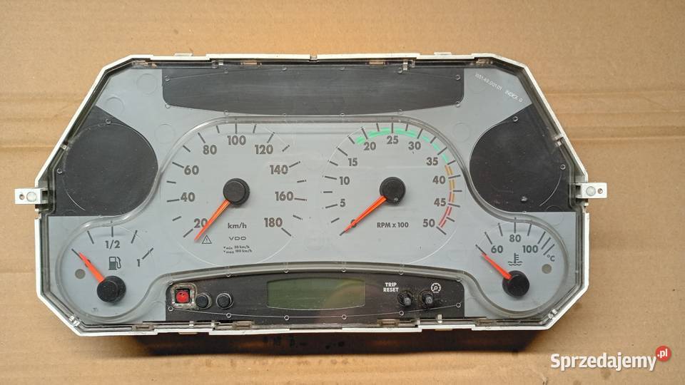 Zegary Licznik Iveco Daily 504008187 dostawcze