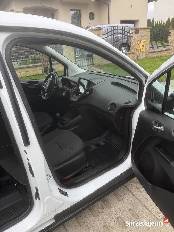Ford Transit Courier 10 EcoBoost salon klimatyzacja Gdańsk sprzedam