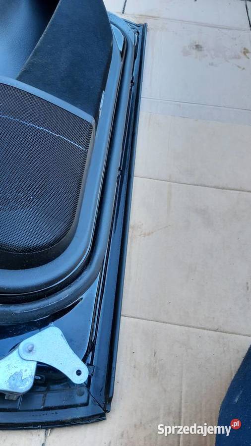 drzwi prawe kompletne mercedes C w203 sedan Drzwi Dębno sprzedam