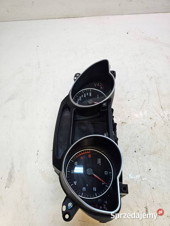 LICZNIK ZEGARY AUDI A5 8T 20 TFSI 8T0920931 Przystajń