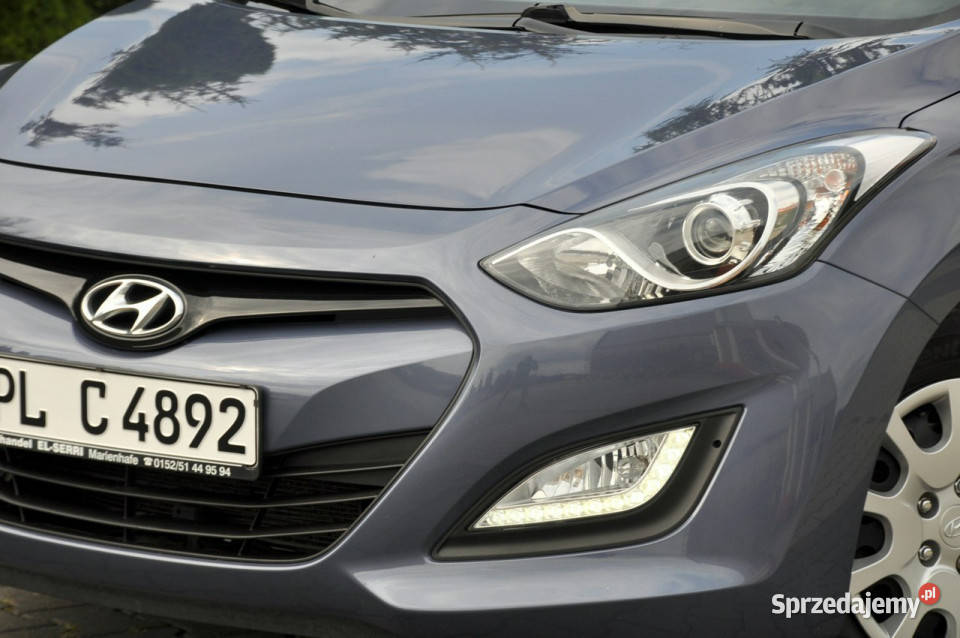 Hyundai i30 14i99LedKlimatyzacjaWelurI wspomaganie kierownicy Ostrów Mazowiecka sprzedam