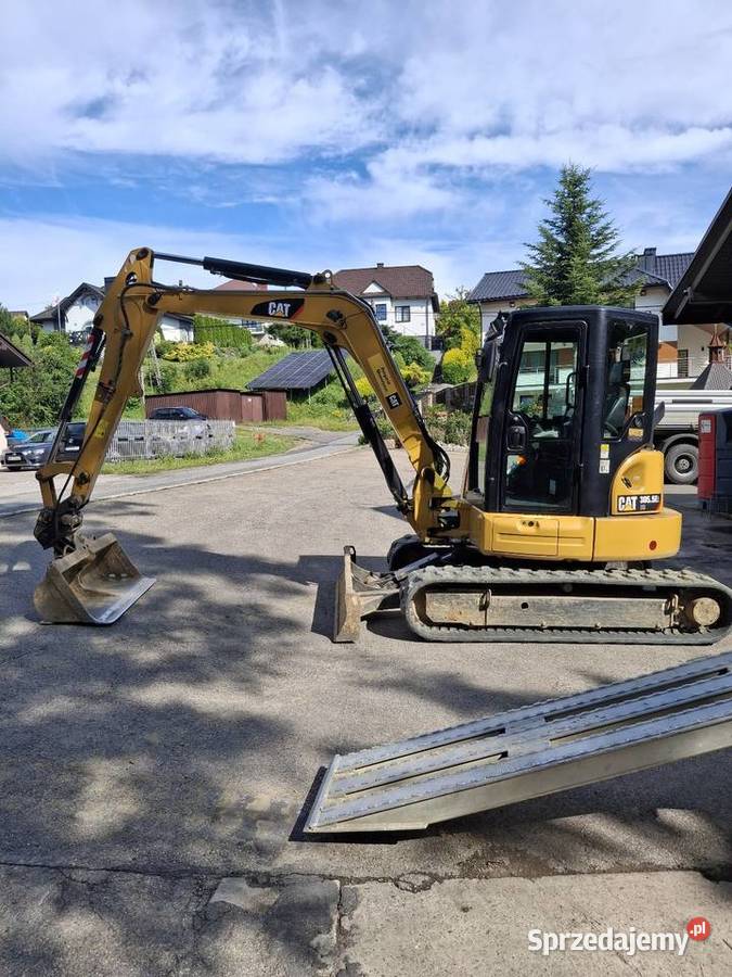 Minikoparka caterpillar 3055E2 cr