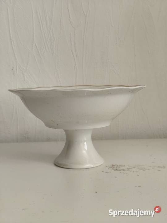 Elegancka patera na nodze retro Porcelana w łódzkie Poddębice